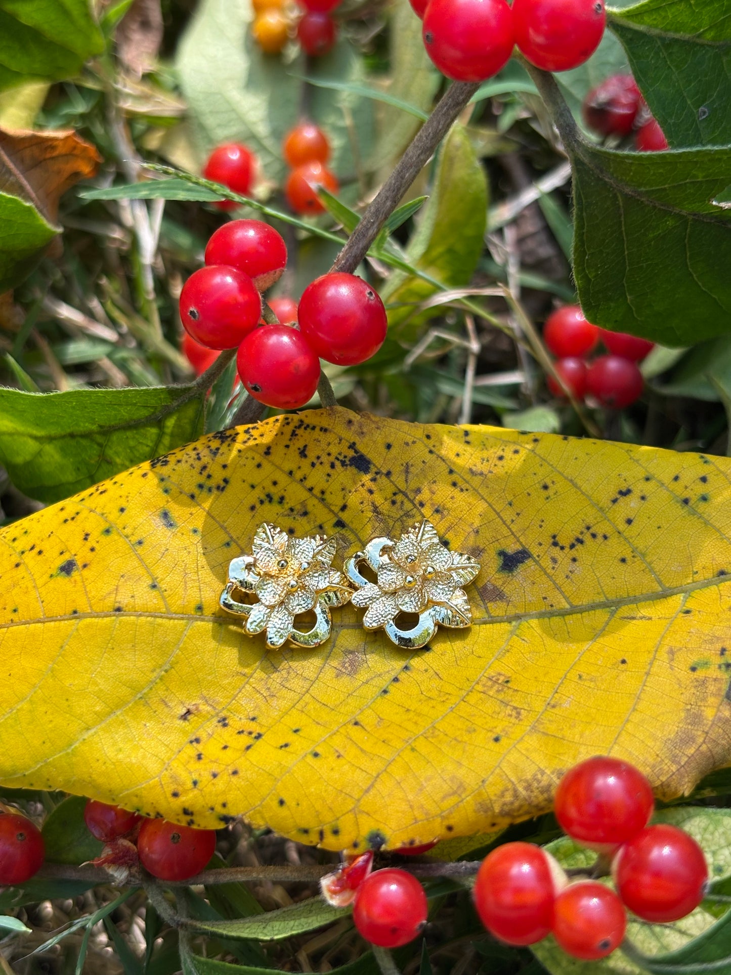 Bouquet Studs