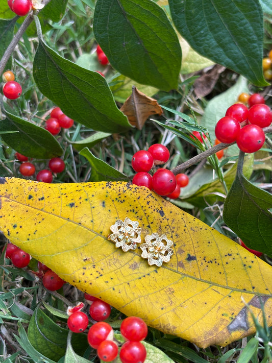 Bloom Studs